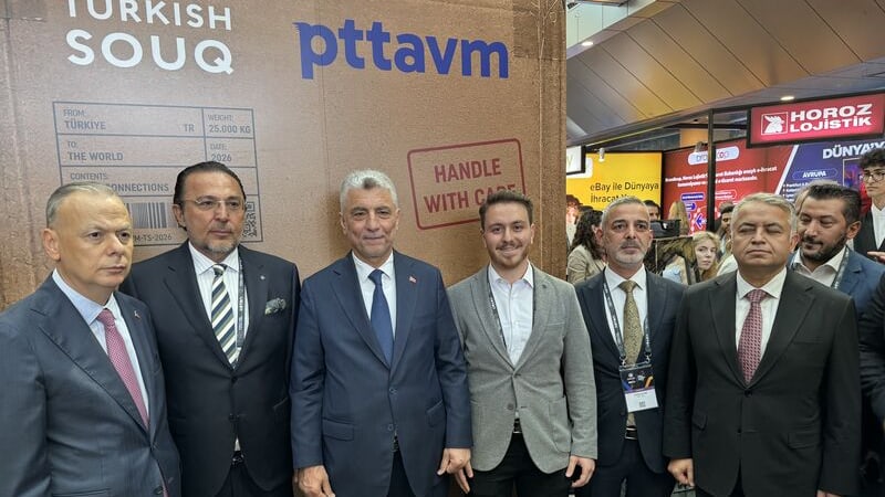 Ailways ekibi IGEXX 2026'da T.C. Ticaret Bakanı Prof. Dr. Ömer Bolat ile birlikte